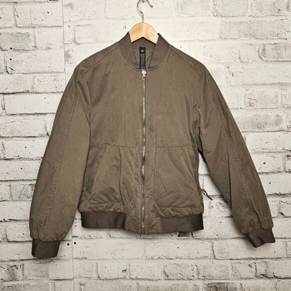 lululemon athletica Jackets & Blazers - Fresh Lululemon olive bomber jacket